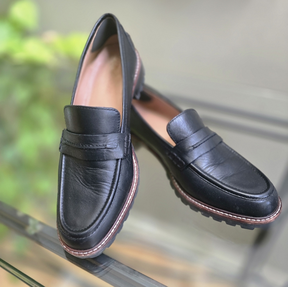 Madewell The Corinne Black Leather Lug Sole Loafers Size: 9